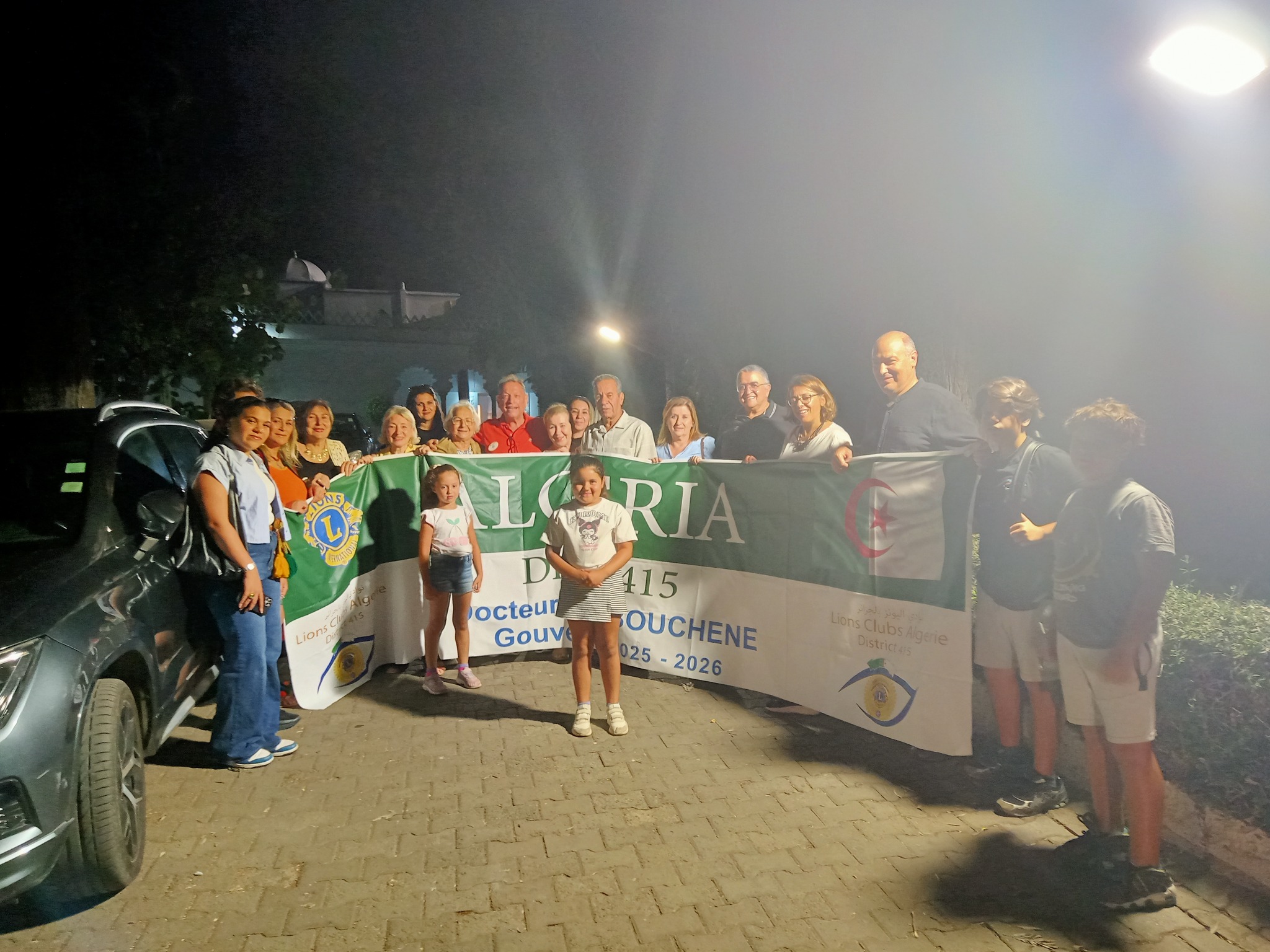 Lire la suite à propos de l’article ALGER BY NIGHT: LES 20 LIONS D’IKOSIM.