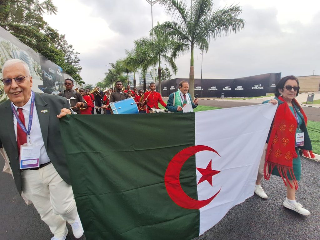 KIGALI JOUR 3 ONE, TWO THREE, VIVA L’ALGERIE. PARADE DU 6EME FORUM AFRICAIN.