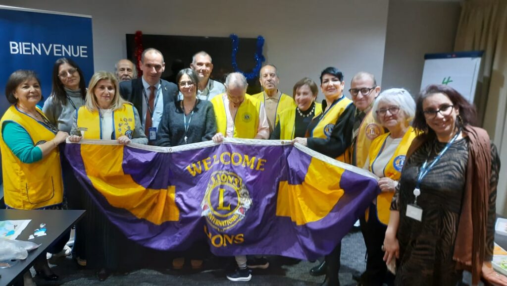 UN MOMENT DE JOIE POUR LES ENFANTS AU BESOINS SPECIFIQUES