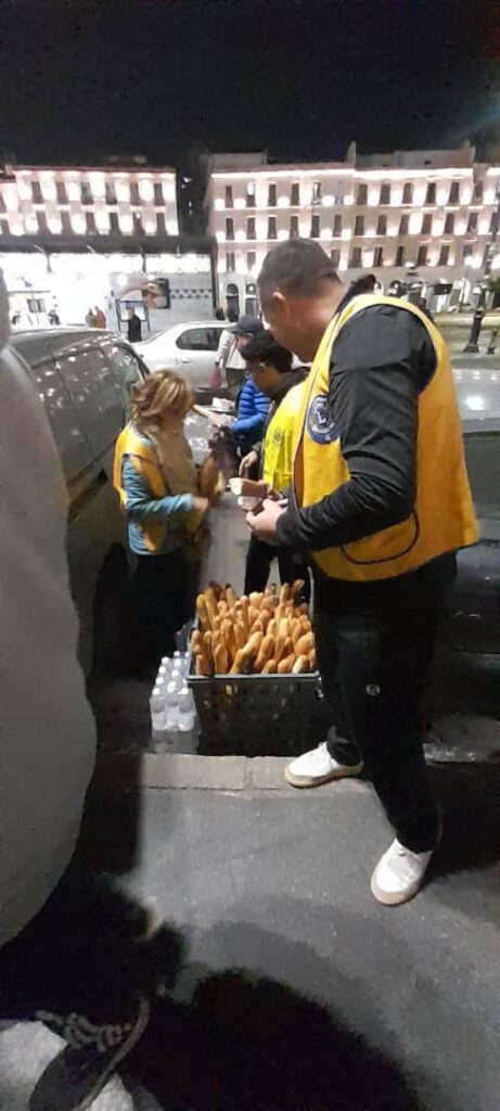 ALGER ICOSIUM ET LES LIONS UNIVERSITAIRES AZEL UNIS DANS LE FROID DE LA NUIT