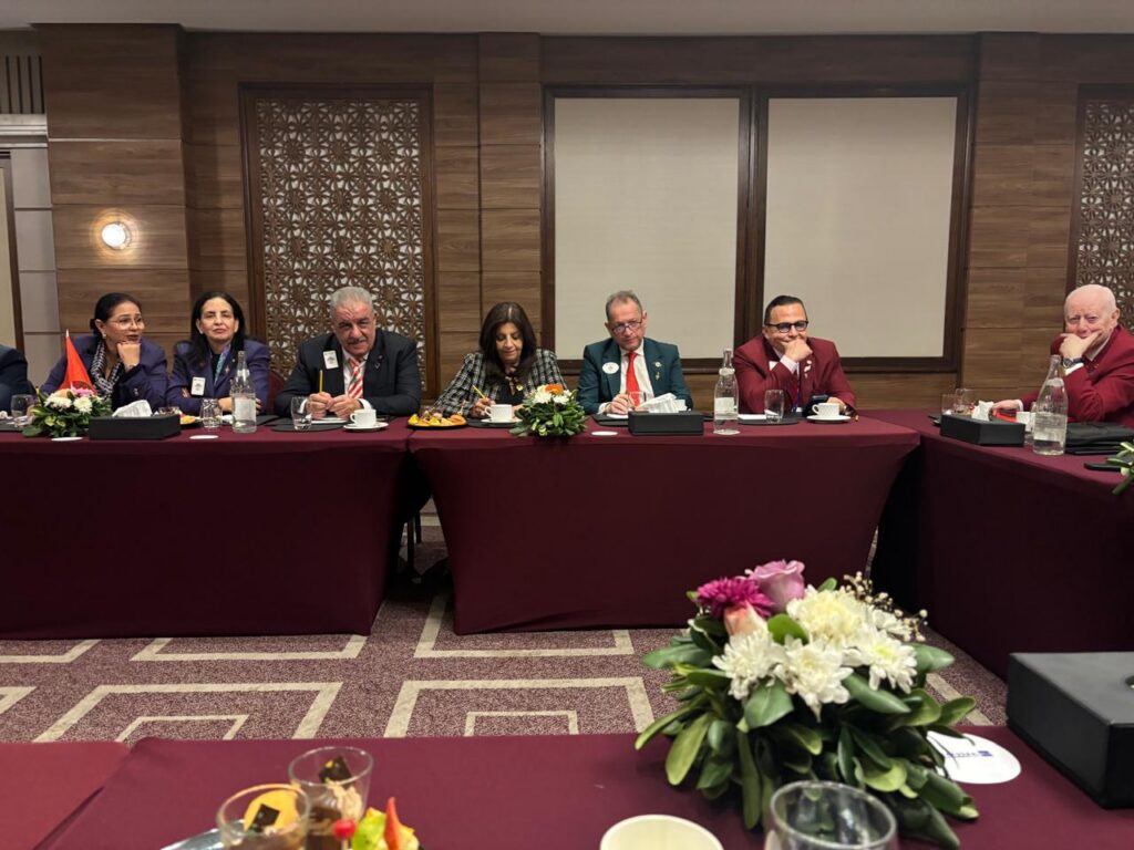 KOUL EL ARAB A TUNIS