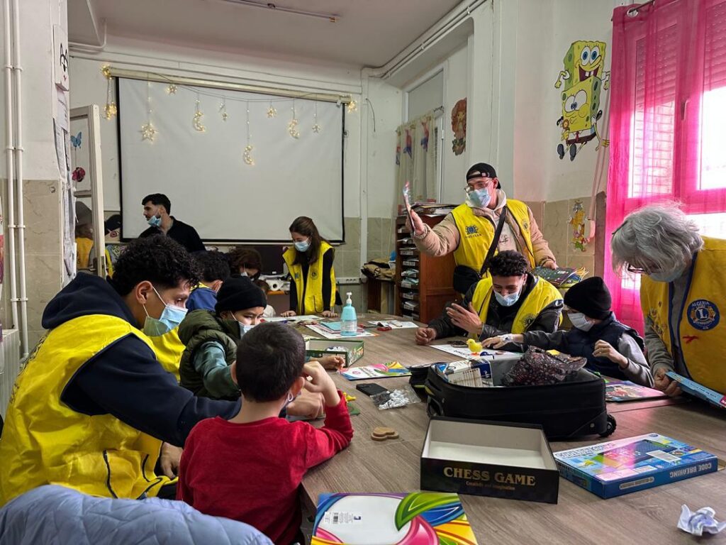 UNE MATINEE DE COULEURS ET D’ESPERANCE AU SERVICE D’ONCOLOGIE PEDIATRIQUE